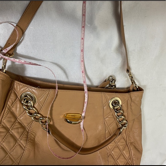 Stuart Weitzman soft leather handbag shoulder bag light brown euc - Picture 9 of 9